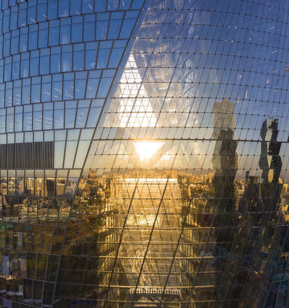 leeza soho china by zaha hadid architects