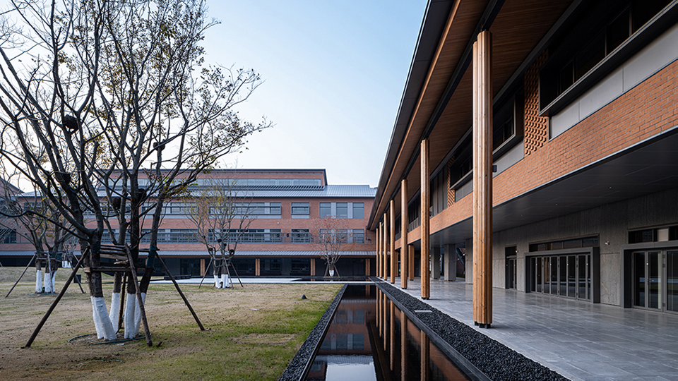 滴水湖学校 refine